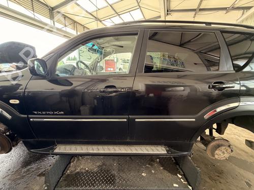 left-front-door-ssangyong-rexton-rexton-ii-gab_-2002-38547227 main image