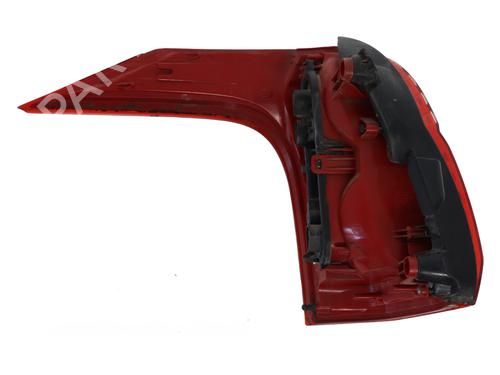 Used Right taillight Right taillight PEUGEOT 5008 (0U_, 0E_) 1.6 HDi (112 hp) 25715757 25715757