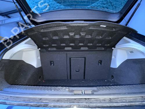 Used Rear parcel shelf Rear parcel shelf SEAT LEON (5F1) 2.0 TDI (184 hp) 31299716 31299716