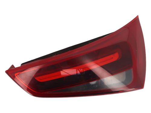 Farolim direito AUDI A1 (8X1, 8XK) 1.6 TDI (105 hp) 32670545