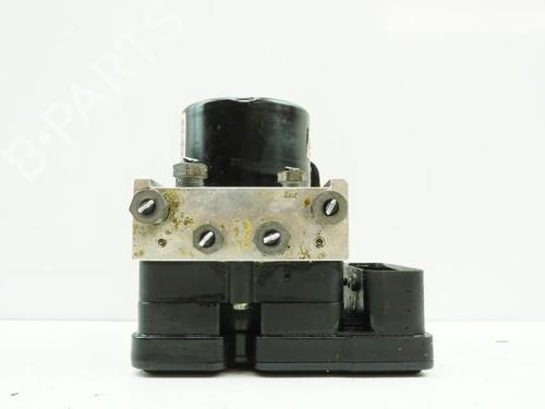Used ABS pump FORD FIESTA VI (CB1, CCN) 1.4 TDCi (70 hp) 18197669