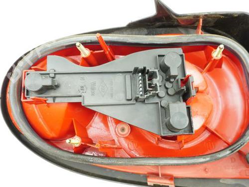 Used Right taillight RENAULT MEGANE I Coach (DA0/1_) 1.6 e (DA0F) (90 hp) 18182299