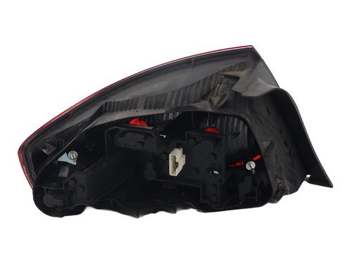 Right taillight PEUGEOT 407 (6D_) 2.0 (6DRFNB, 6DRFNE) | BP25048896C35 