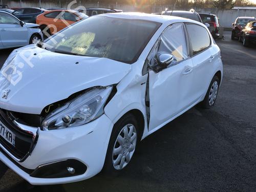 Steering wheel PEUGEOT 208 I (CA_, CC_) 1.2 VTI 82 | BP21823310C49 