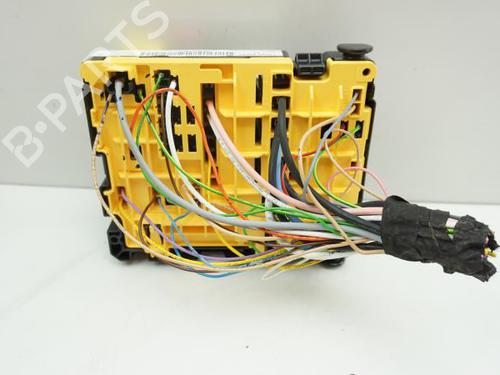 Fuse box PEUGEOT 208 I (CA_, CC_) 1.0 VTi | BP18196896E1