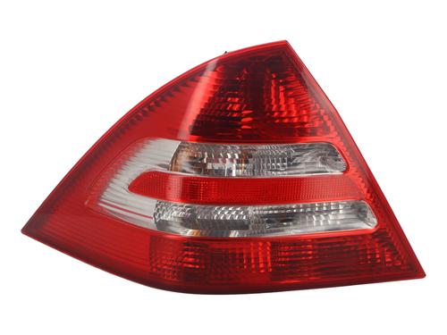 Venstre baglygte MERCEDES-BENZ C-CLASS (W203) C 220 CDI (203.008) (150 hp) 31331750