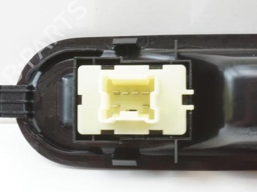 Used Right front window switch RENAULT TWINGO III (BCM_, BCA_) 0.9 TCe 95 (92 hp) 18173912