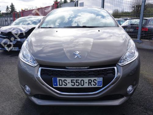 Radio PEUGEOT 208 I (CA_, CC_) 1.2 VTI 82 | BP21166241E6 