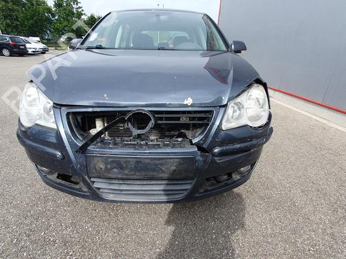 Right headlight VW POLO (9N_, 9A_) 1.2 12V | BP21262965C29 