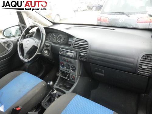 Right taillight OPEL ZAFIRA A MPV (T98) 2.2 DTI 16V (F75) | BP18197673C35