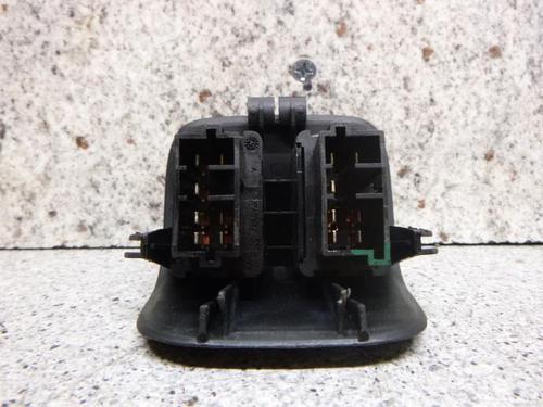 Used Switch Switch PEUGEOT 206 Hatchback (2A/C) 2.0 HDI 90 (90 hp) 22071587 22071587