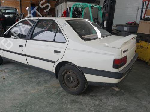 Left front indicator PEUGEOT 405 II (4B) 1.9 D | BP18197075C32 