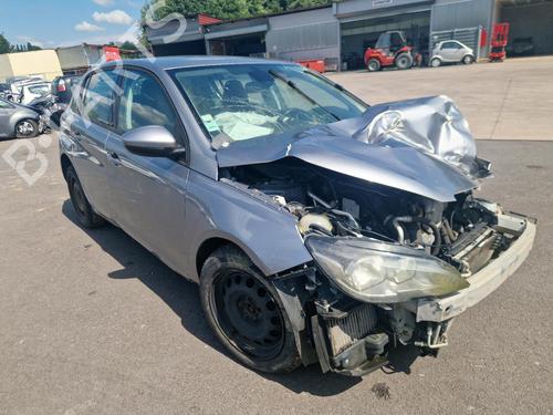 Used Parts PEUGEOT 308 II (LB_, LP_, LW_, LH_, L3_) 1.6 HDi / BlueHDi 115 4827844
