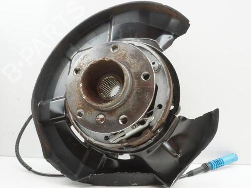 Used Right rear steering knuckle BMW X1 (E84) xDrive 18 d (143 hp) 18189557