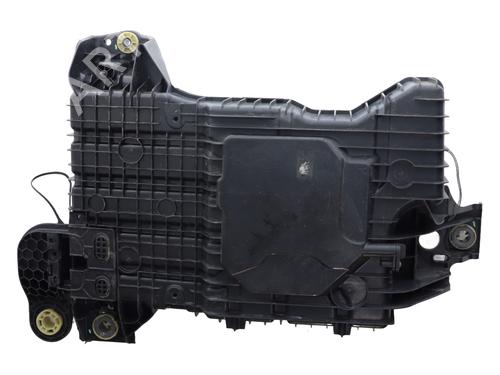 Used AdBlue tank AdBlue tank PEUGEOT 3008 II SUV (MC_, MR_, MJ_, M4_) 1.5 BlueHDi 130 (131 hp) 32491857 32491857