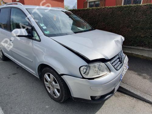 Left taillight VW TOURAN (1T1, 1T2) 2.0 TDI | BP31271937C34 