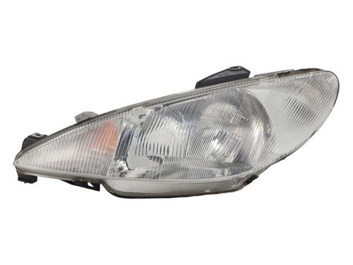Used Left headlight PEUGEOT 206 Hatchback (2A/C) 1.4 i (75 hp) 31025573