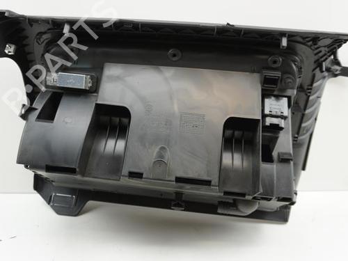 Used Glove box Glove box VW GOLF VI (5K1) 1.6 TDI (105 hp) 18193119 18193119