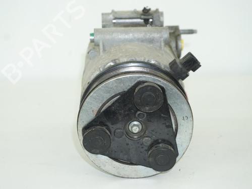 Used AC compressor AC compressor FORD FIESTA VI (CB1, CCN) 1.4 TDCi (70 hp) 18189525 18189525