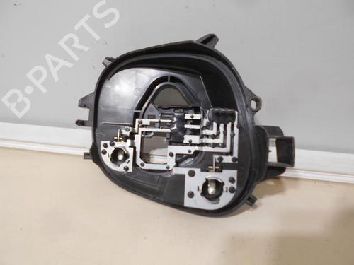 Used Lamp holder PEUGEOT 208 I (CA_, CC_) 1.6 BlueHDi 100 (100 hp) 22071559