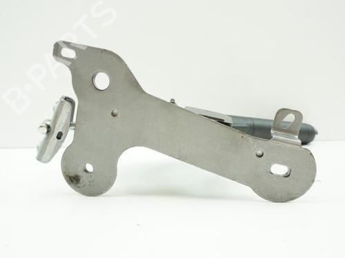 Hand brake PEUGEOT 208 I (CA_, CC_) 1.2 VTI 82 | BP18185833I18