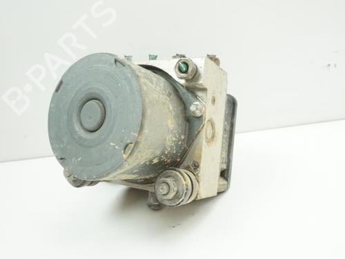 ABS Bremseaggregat RENAULT TWINGO I (C06_) 1.2 16V (C06C, C06D, C06K) (75 hp) 18178956