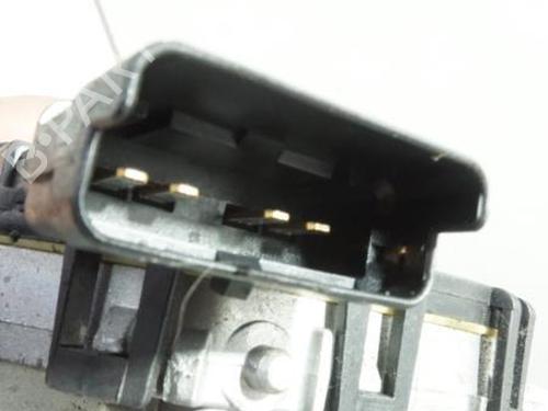 Used Front wiper motor Front wiper motor PEUGEOT 208 I (CA_, CC_) 1.6 HDi (92 hp) 18179122 18179122