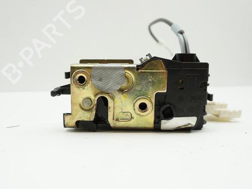Used Front right lock CITROËN C4 Coupe (LA_) 1.6 16V (109 hp) 18173269