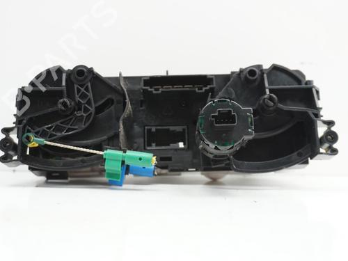 Airco bedieningspaneel MITSUBISHI COLT VI (Z3_A, Z2_A) 1.3 (Z21A) | BP18191745I5 