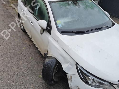 Display monitor PEUGEOT 308 SW II (LC_, LJ_, LR_, LX_, L4_) 1.5 BlueHDi 130 | BP23763032C48 
