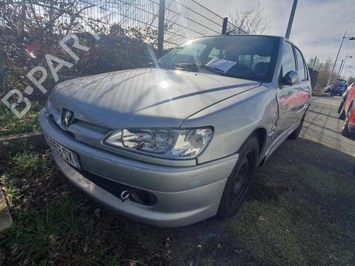 Left headlight PEUGEOT 306 Hatchback (7A, 7C, N3, N5) 2.0 HDI 90 | BP27485040C28 
