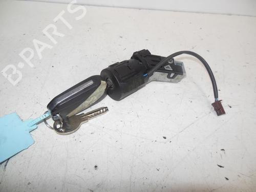 Used Ignition barrel PEUGEOT 208 I (CA_, CC_) 1.4 HDi (68 hp) 18175913