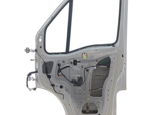 Right front door RENAULT TRUCKS MASCOTT Platform/Chassis 120.65 (A00500007) | BP29935287C3