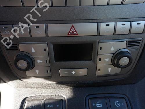 Right headlight LANCIA MUSA (350_) 1.3 D Multijet (350.AXM11, 350.AXM1A, 350.AXI1A) | BP18176170C29 