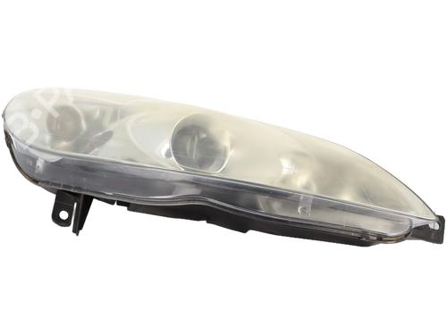 Right headlight PEUGEOT 407 (6D_) 2.0 16V (6DRFJC, 6DRFJE, 6DRFJF) | BP18698641C29 
