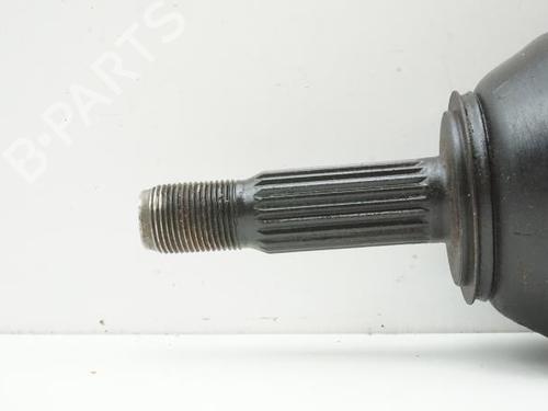Used Left front driveshaft Left front driveshaft RENAULT MEGANE I Classic (LA0/1_) 1.6 e (LA0F, LA0S) (90 hp) 18181719 18181719