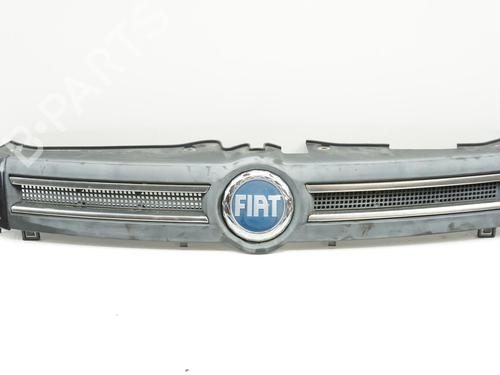 Used Grille Grille FIAT PANDA (169_) 1.2 (169.AXB11, 169.AXB1A) (60 hp) 18184942 18184942
