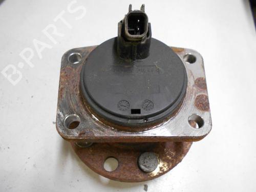 Used Left rear steering knuckle FORD MONDEO III (B5Y) 1.8 16V (125 hp) 22071154