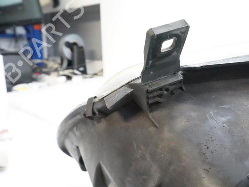 Right headlight VW TOURAN (1T1, 1T2) 2.0 TDI 16V | BP18191524C29