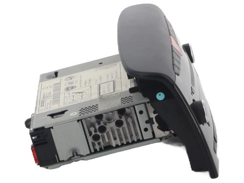 radio-lancia-ypsilon-312_-2011-33773464 main image