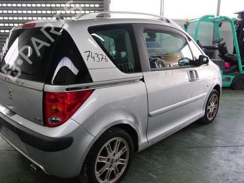 Left headlight PEUGEOT 1007 (KM_) 1.6 HDi | BP18185768C28 