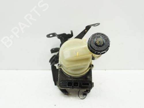 Used Steering pump Steering pump DACIA SANDERO II TCe 90 (B8M1, B8MA, B8AC) (90 hp) 18172078 18172078