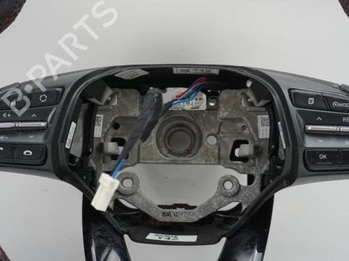 Used Steering wheel HYUNDAI KONA (OS, OSE, OSI) 1.6 CRDi e-VGT AWD (136 hp) 18172384