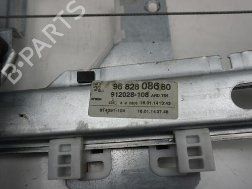 Rear right window mechanism PEUGEOT 5008 (0U_, 0E_) 2.0 HDi 150 / BlueHDi 150 | BP18184257C25 