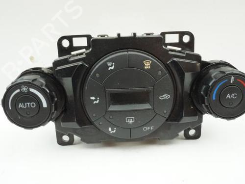 Used Climate control FORD FIESTA VI (CB1, CCN) 1.0 EcoBoost (100 hp) 18179045