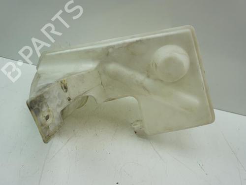 Used Windscreen washer tank VW TRANSPORTER T5 Bus (7HB, 7HJ, 7EB, 7EJ) 2.5 TDI (174 hp) 25268120