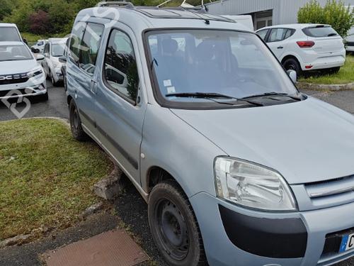 Left headlight CITROËN BERLINGO / BERLINGO FIRST MPV (MF_, GJK_, GFK_) 2.0 HDI 90 (MFRHY) | BP23763975C28