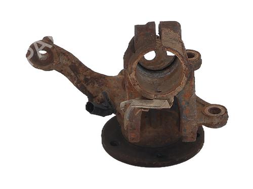 Used Right front steering knuckle VW TOURAN (1T3) 2.0 TDI (140 hp) 24433470