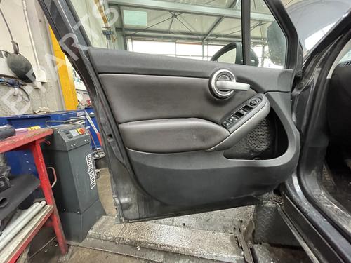 Used Front left panel FIAT 500X (334_) 1.6 D Multijet (334AXA1B, 334AXA11) (120 hp) 30484556