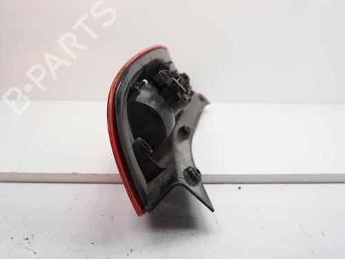 Used Right taillight Right taillight 18191749 18191749